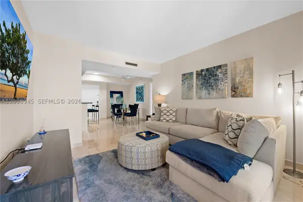 7355 SW 89th St #728N, Miami, FL 33156