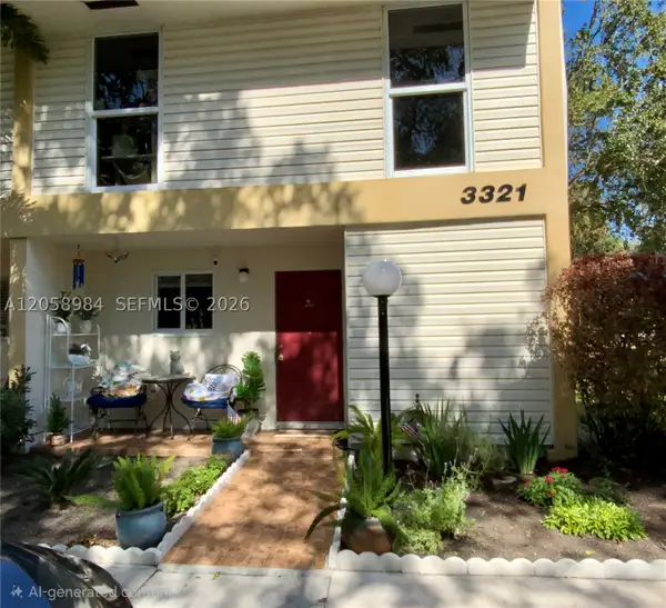 3321 Farragut St #7H, Hollywood, FL 33021