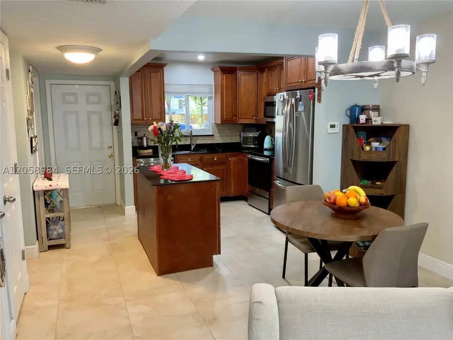 3321 Farragut St #7H, Hollywood, FL 33021 - #3