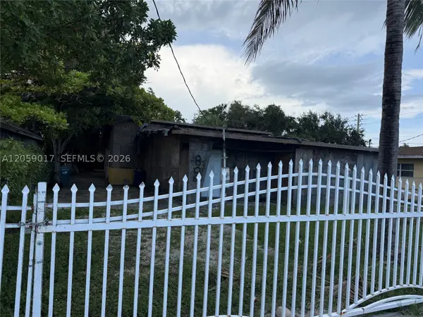 809 NW 108th St, Miami, FL 33168