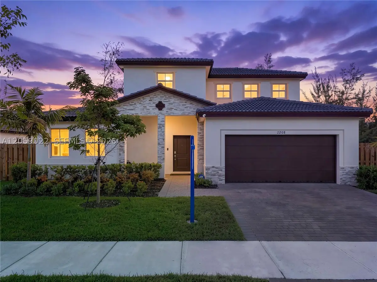 2208 SE 30th St, Homestead, FL 33035 - #1