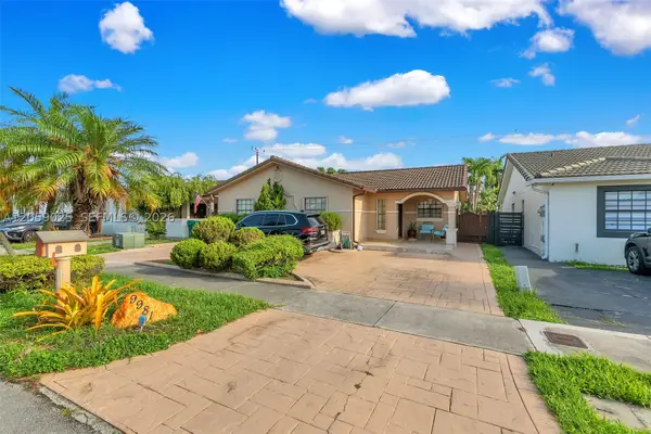 9981 NW 129th Ter, Hialeah Gardens, FL 33018