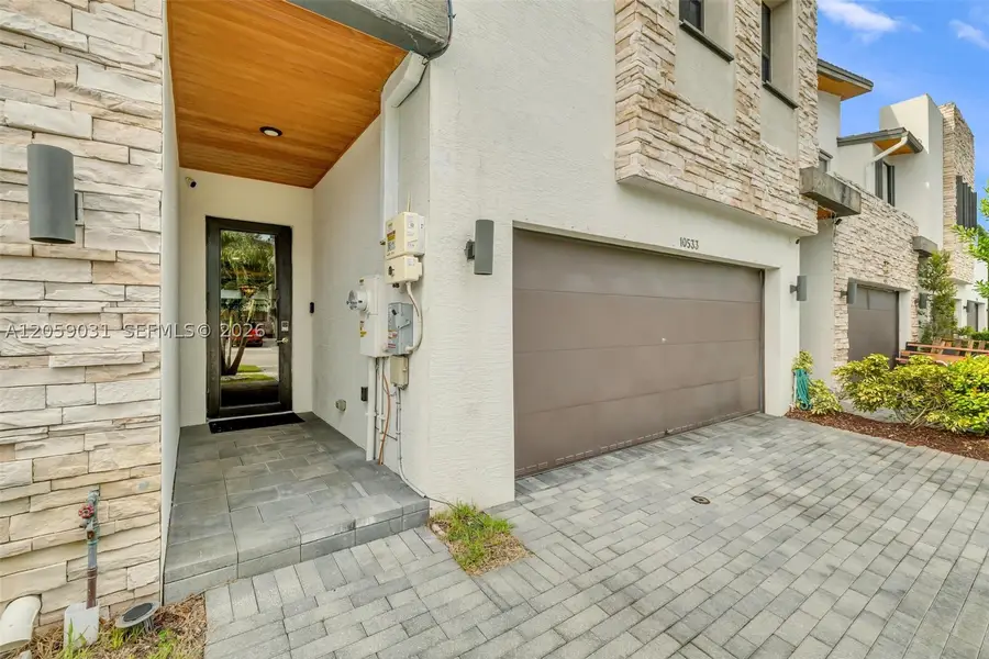 10533 NW 78th Ter, Doral, FL 33178 - #3