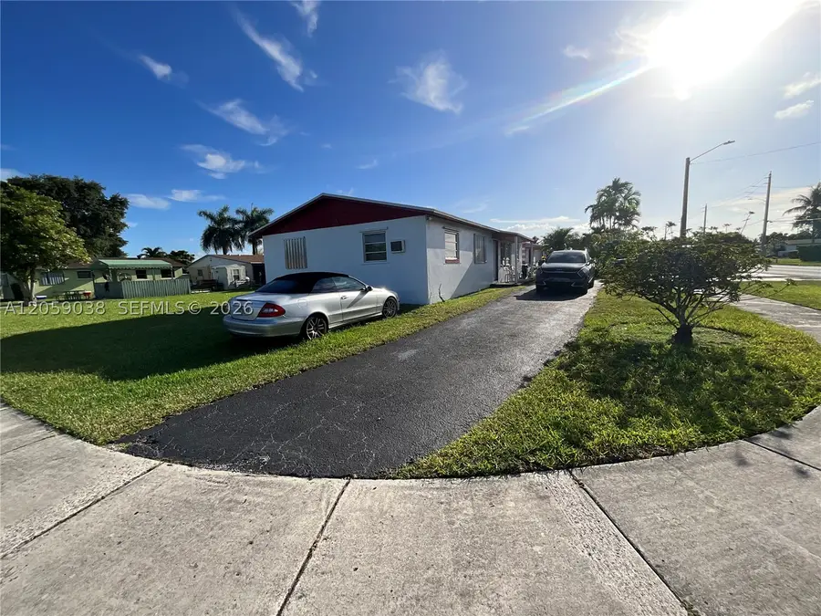11370 SW 224th St, Miami, FL 33170 - #2