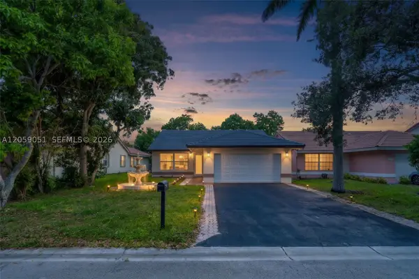 2828 NW 95th Ave, Coral Springs, FL 33065