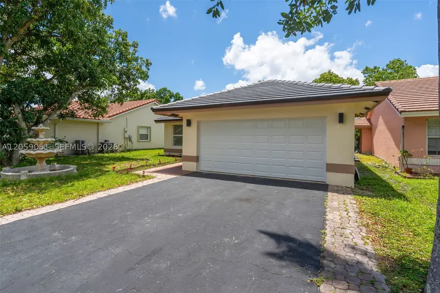 2828 NW 95th Ave, Coral Springs, FL 33065 - #3