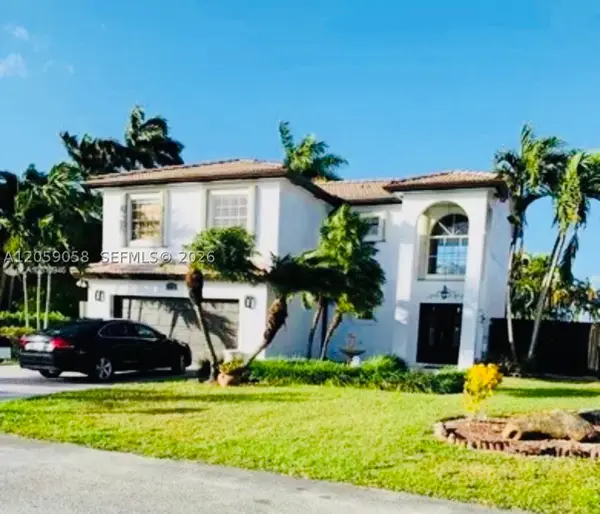 15253 SW 138th Ter, Miami, FL 33196