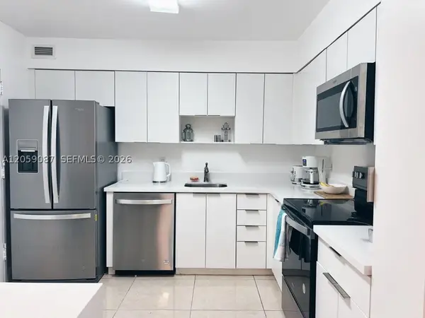 5161 Collins Ave #1510, Miami Beach, FL 33140