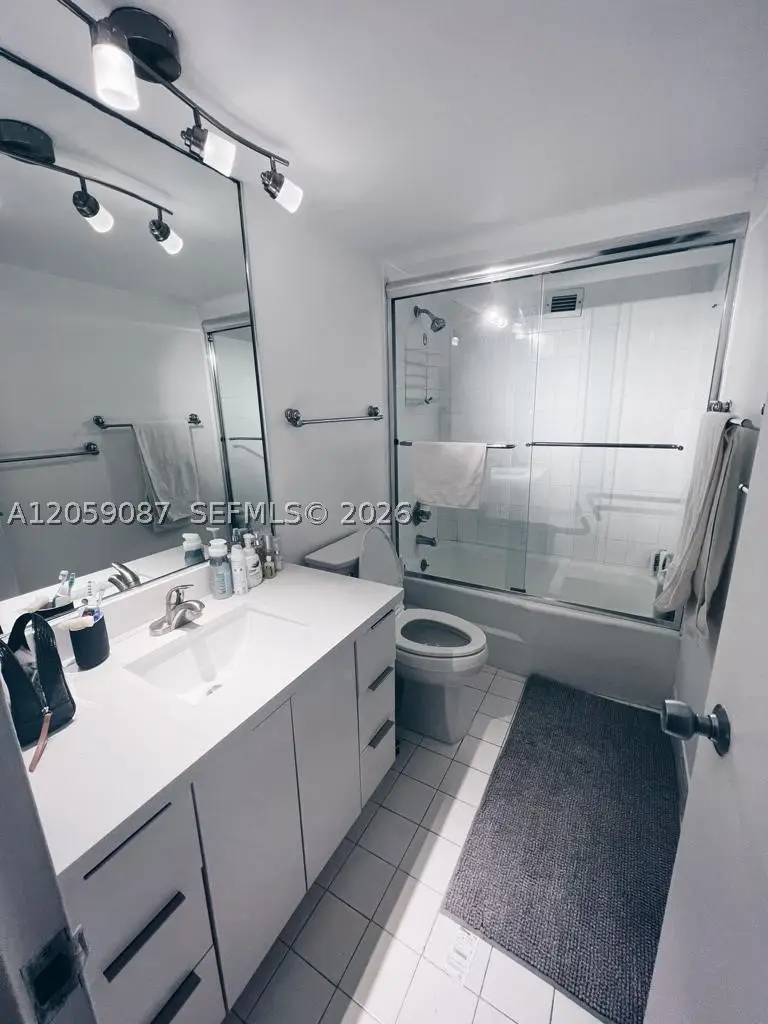 5161 Collins Ave #1510, Miami Beach, FL 33140 - #3