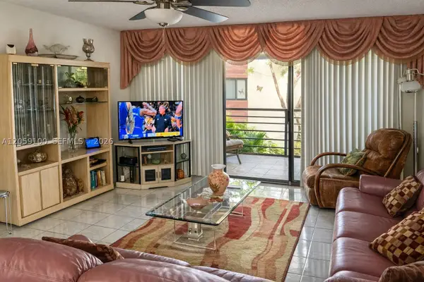 20851 San Simeon Way #202, Miami, FL 33179