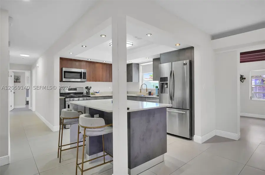 3338 Cleveland St, Hollywood, FL 33021 - #3