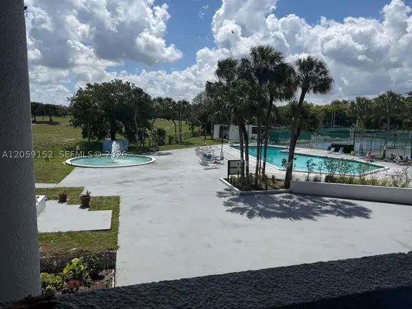 3821 Environ Blvd #407, Lauderhill, FL 33319