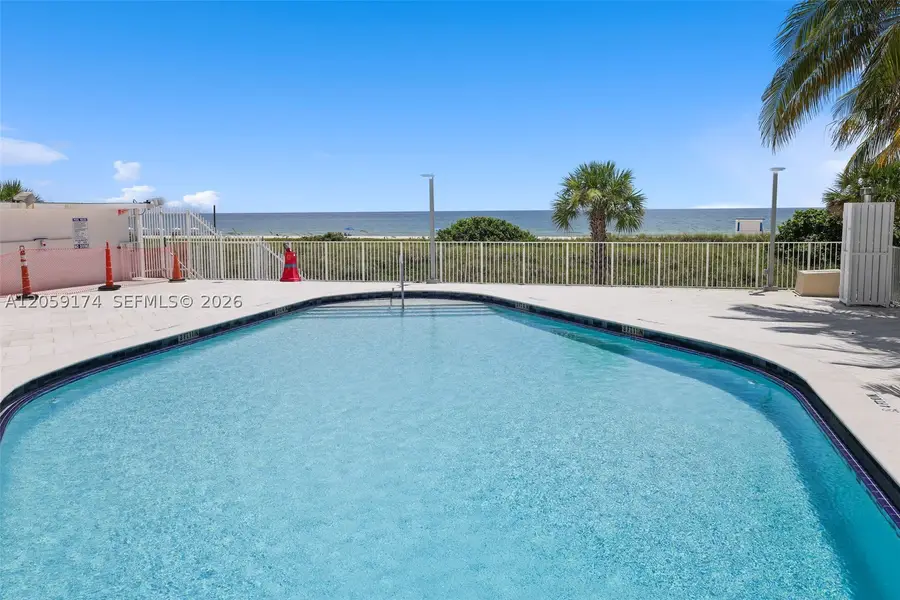 5825 Collins Ave #12H, Miami Beach, FL 33140 - #3