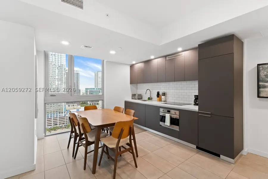 227 NE 2nd St #2202, Miami, FL 33132 - #3