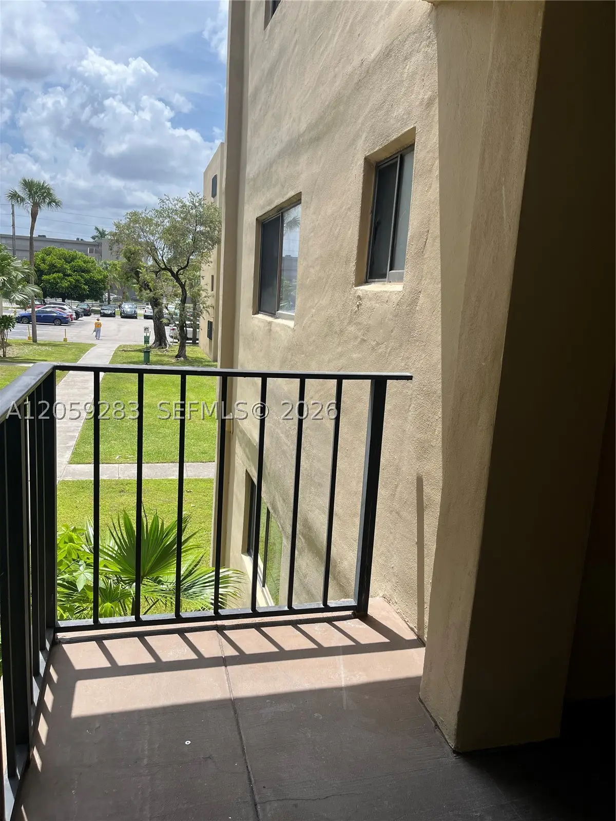 8625 NW 8th St #213, Miami, FL 33126 - #1