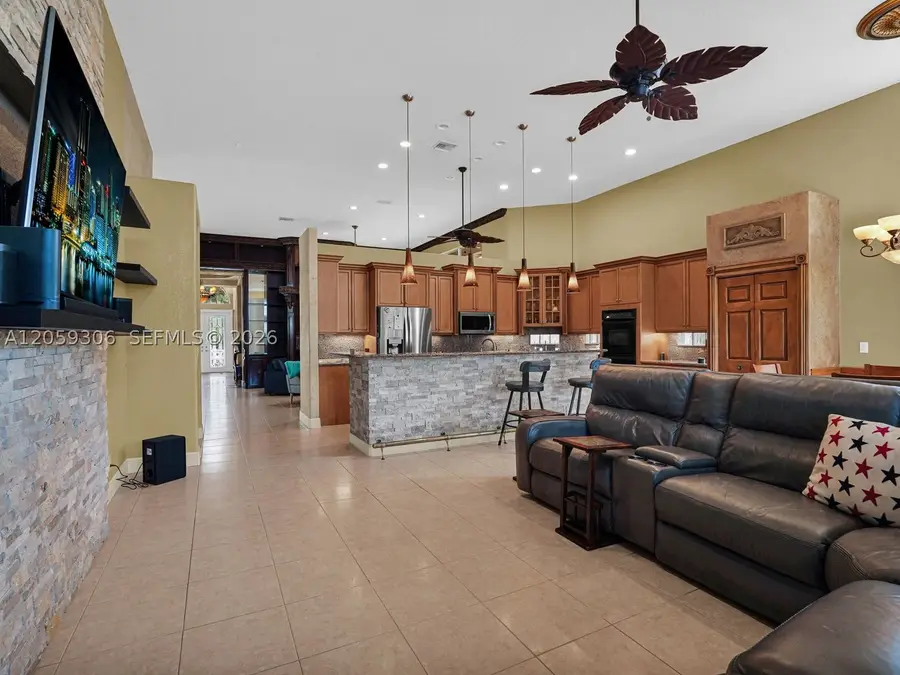 12461 NW 63rd St, Coral Springs, FL 33076 - #2
