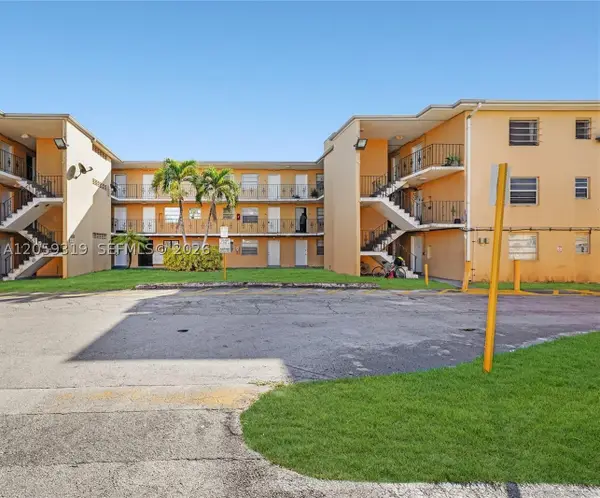3855 SW 79th Ave #27, Miami, FL 33155