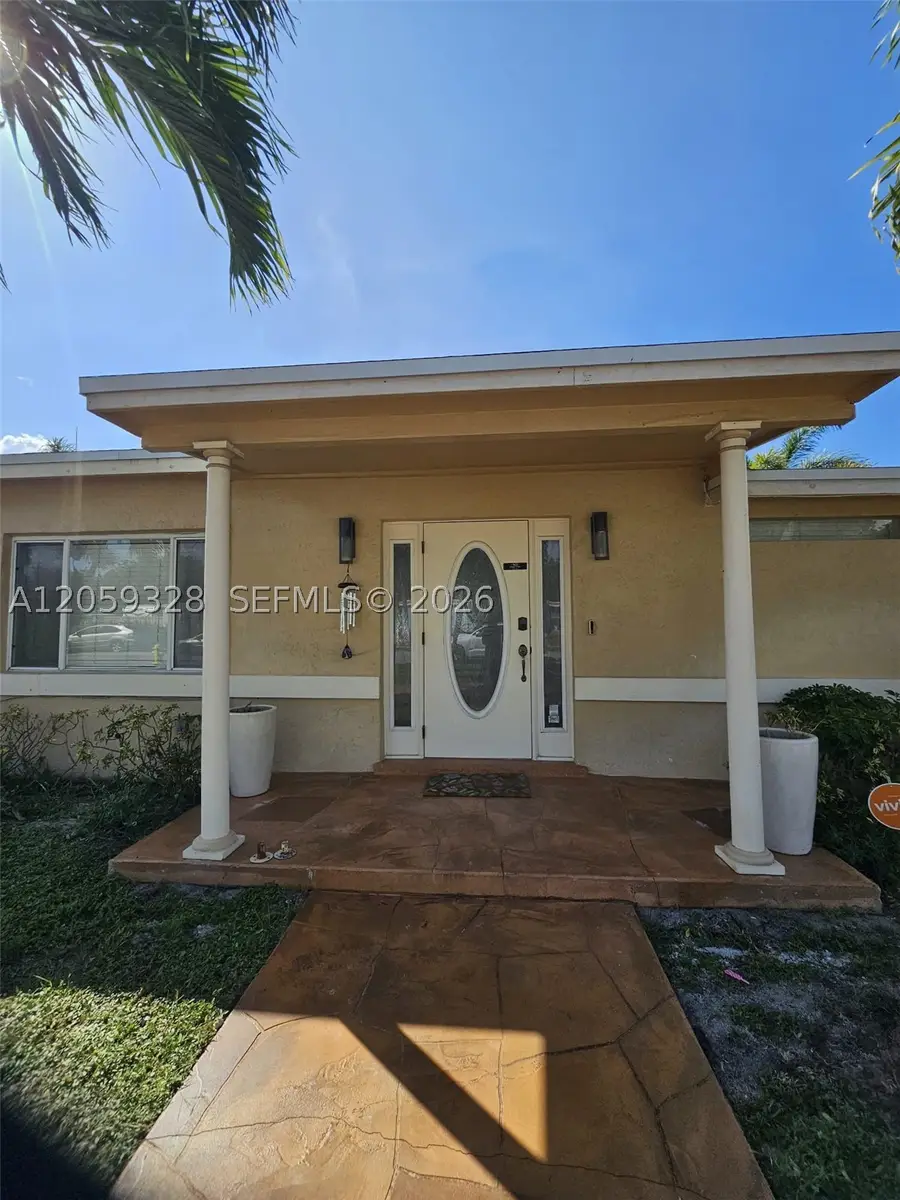 1732 NE 50th St, Pompano Beach, FL 33064 - #2