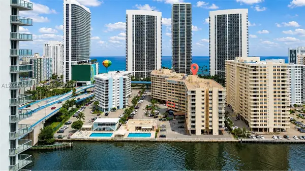 1817 S Ocean Dr #215, Hallandale Beach, FL 33009