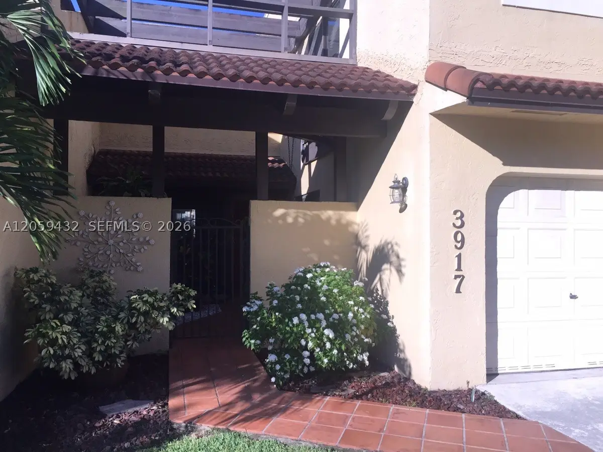 3917 Adra Ave #E-46A, Doral, FL 33178 - #1