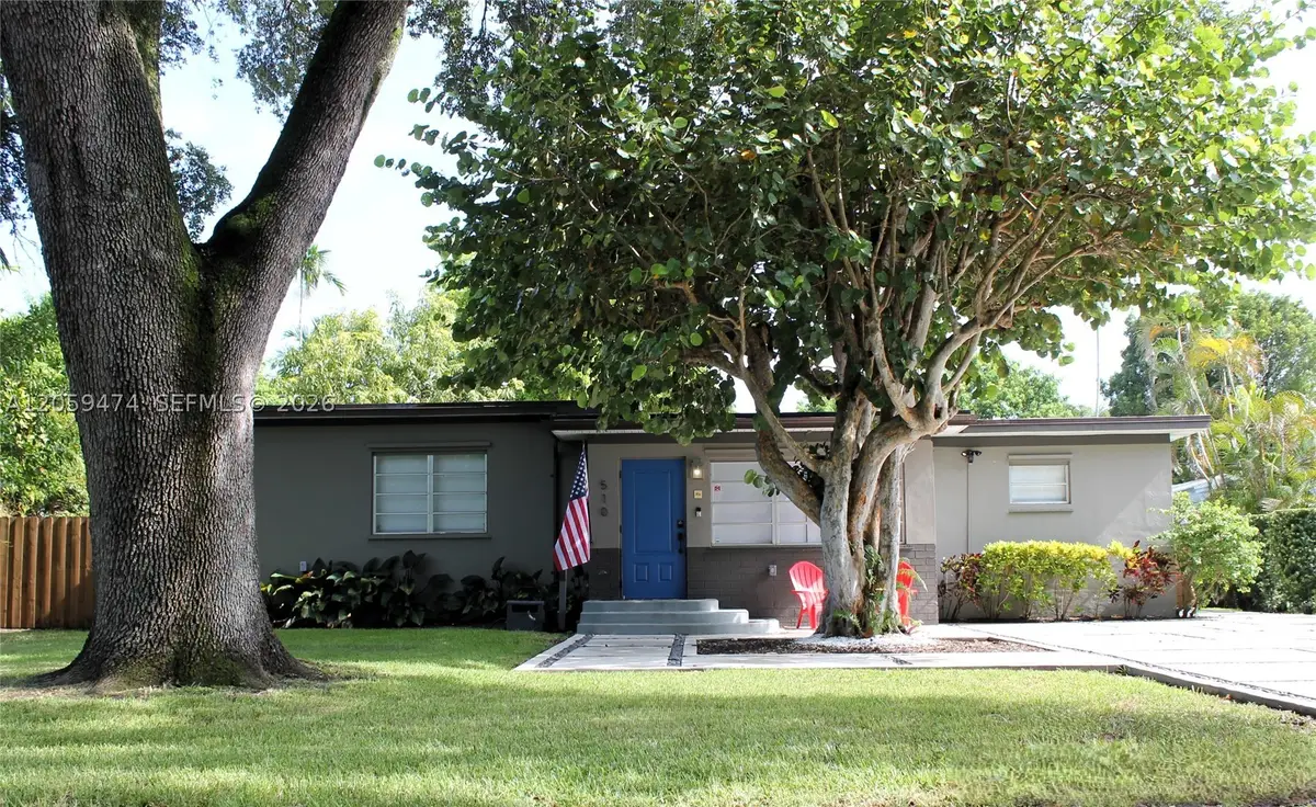 510 Raven Ave, Miami Springs, FL 33166 - #1