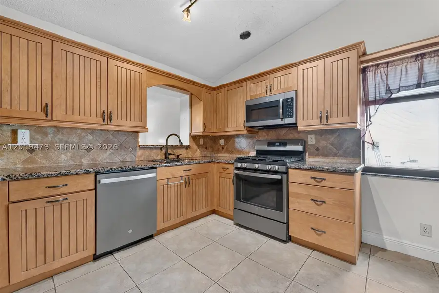 7508 SW 6th Ct, North Lauderdale, FL 33068 - #2