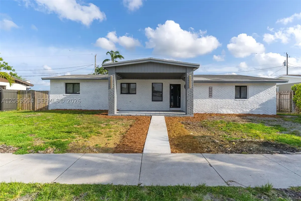11850 SW 206th Ter, Miami, FL 33177 - #1