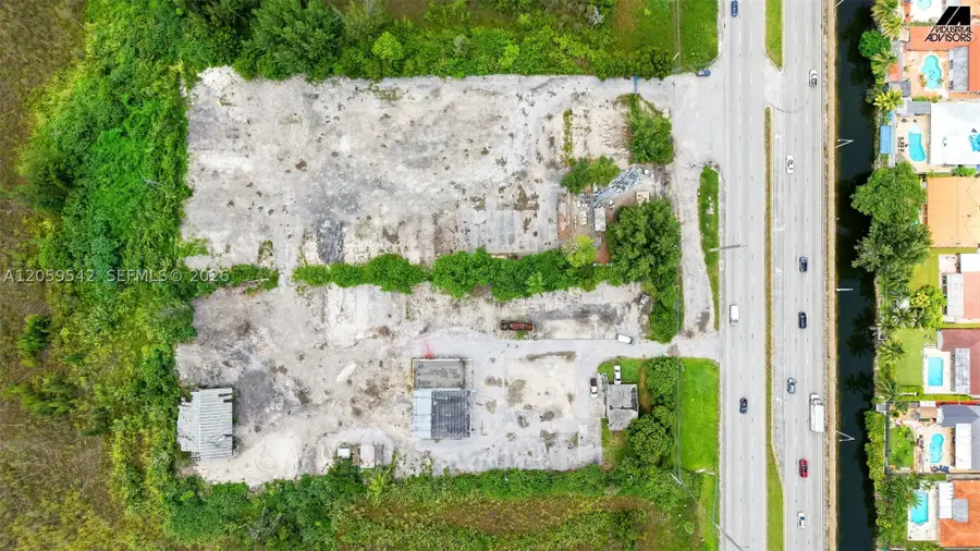 90 NW 137th Ave, Miami, FL 33182 - #2