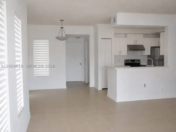 2452 Centergate Dr #104, Miramar, FL 33025