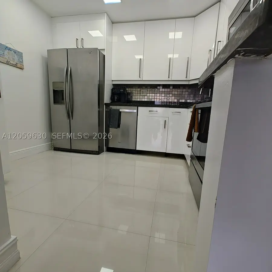 2750 NE 183rd St #301, Aventura, FL 33160 - #2