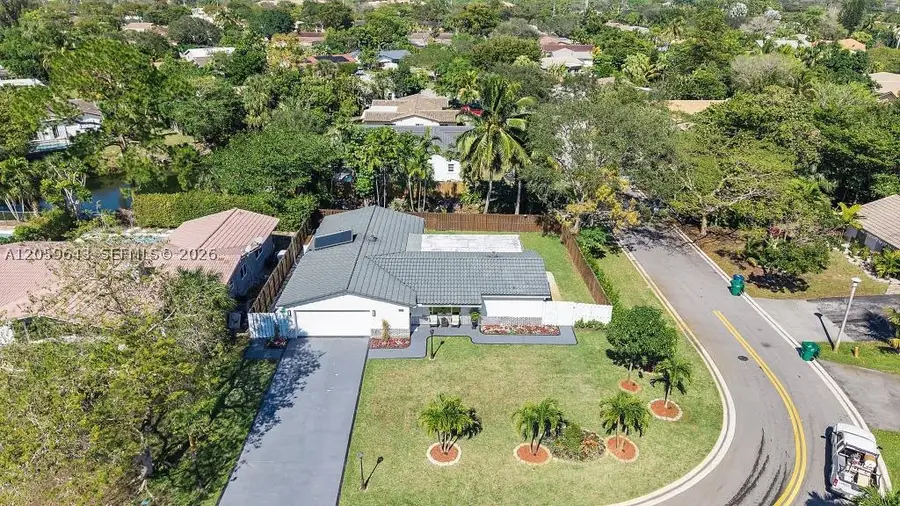 7501 NW 42nd St, Coral Springs, FL 33065 - #2