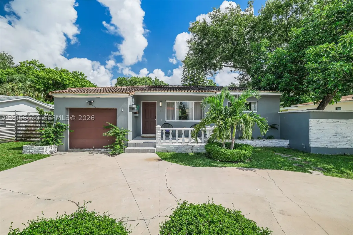 65 NW 116th St, Miami, FL 33168 - #1