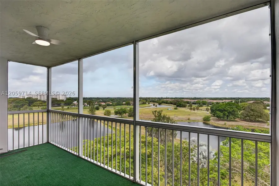 3090 N Course Dr #807, Pompano Beach, FL 33069 - #3