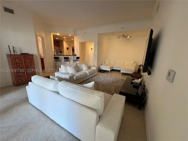 16100 Emerald Estates Dr #278, Weston, FL 33331