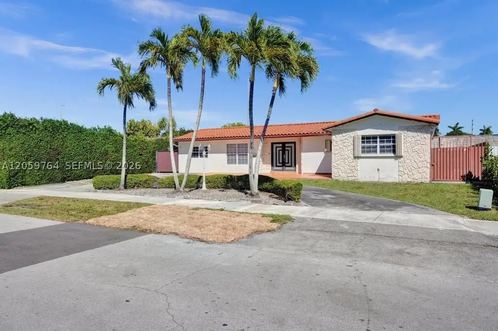 2711 SW 117th Ct, Miami, FL 33175 - #1