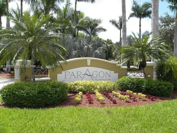 761 N Pine Island Rd #104, Plantation, FL 33324