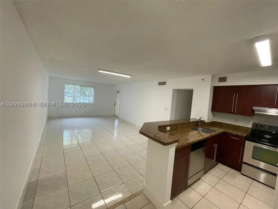 761 N Pine Island Rd #104, Plantation, FL 33324 - #3