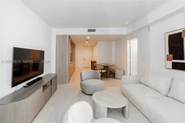 77 SE 5th St #1910, Miami, FL 33131