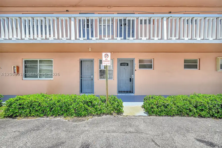 18555 NE 14th Ave #502, Miami, FL 33179 - #2