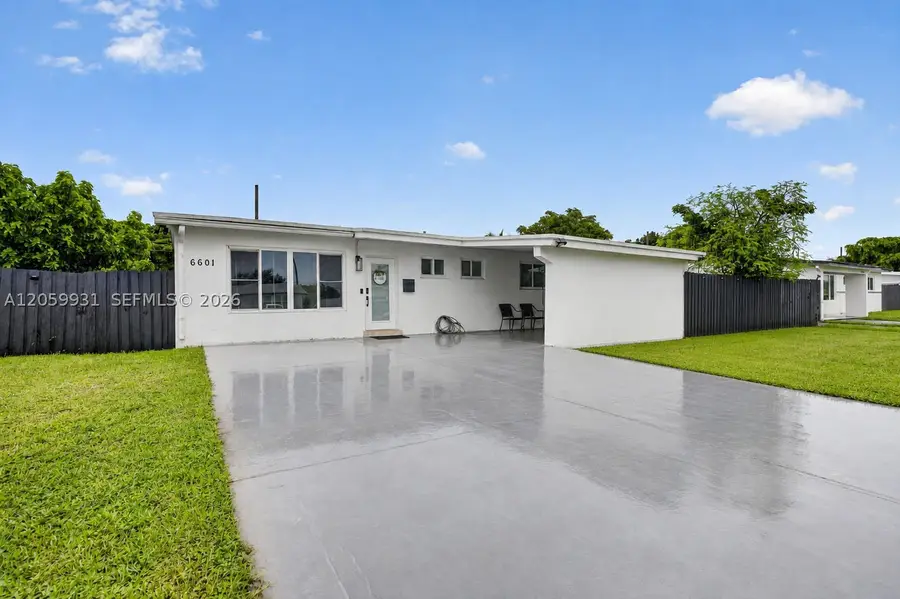 6601 SW 6th St, Pembroke Pines, FL 33023 - #3