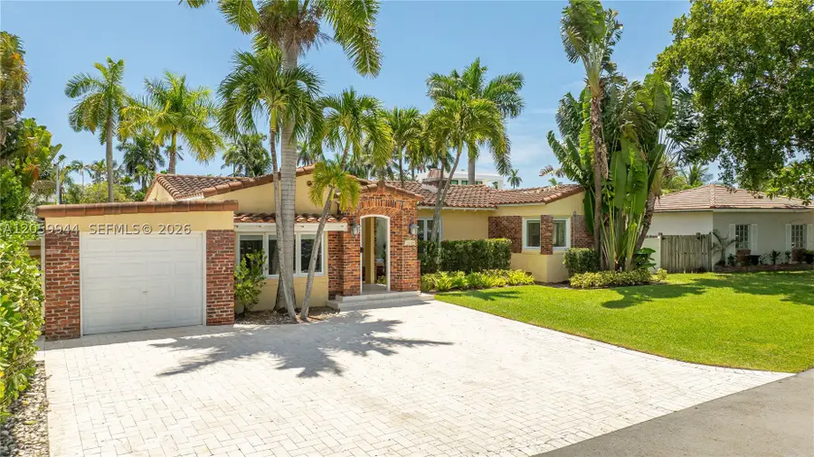 330 Coconut Isle Dr, Fort Lauderdale, FL 33301 - #2