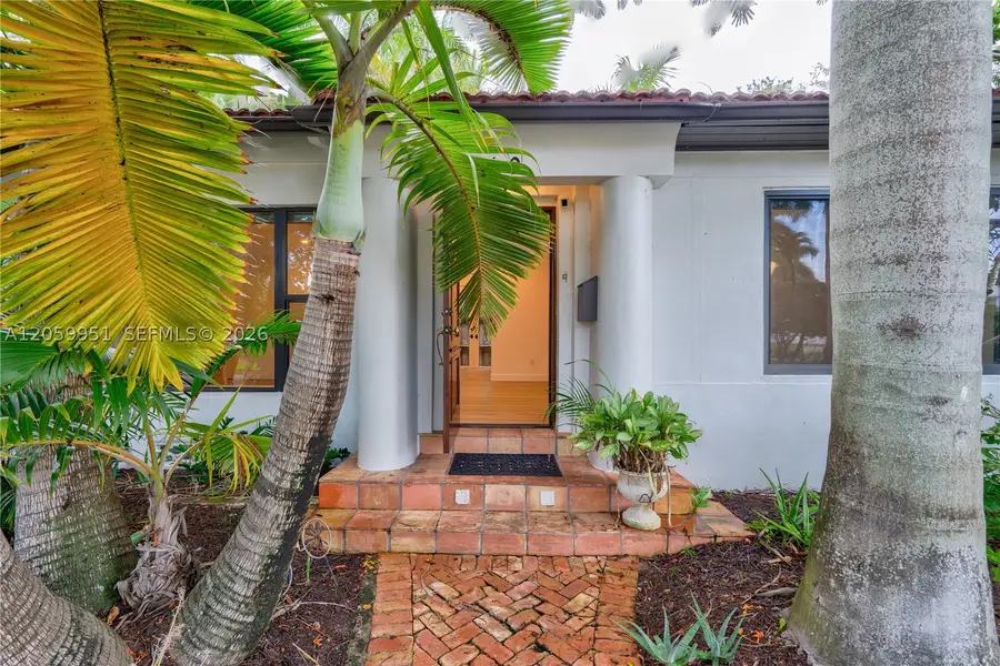 110 N 16th Ave, Hollywood, FL 33020 - #2