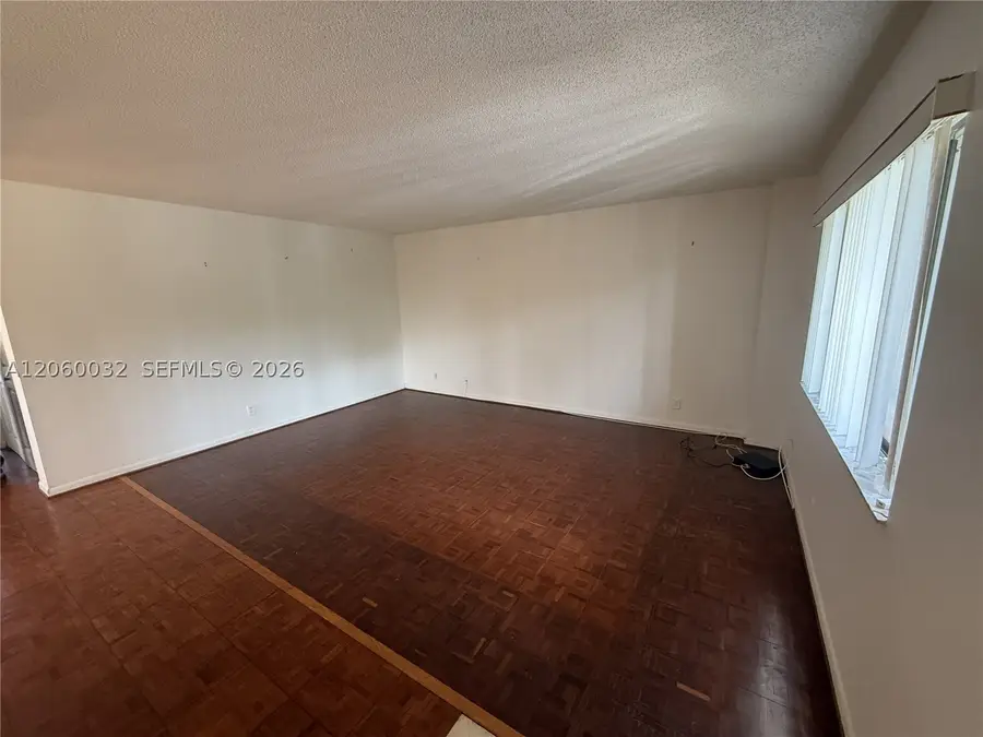 7370 Ashmont Cir #301, Tamarac, FL 33321 - #3