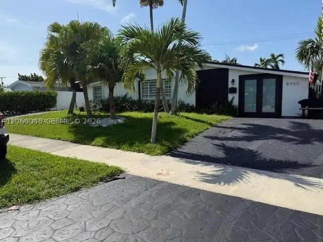 8950 SW 197th St, Cutler Bay, FL 33157 - #1