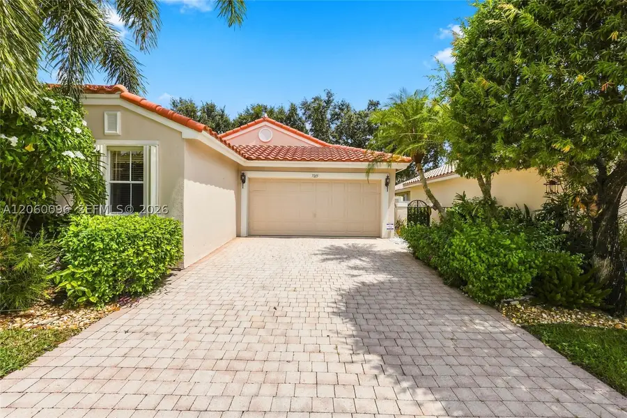 7215 Whitfield Ave, Boynton Beach, FL 33437 - #2