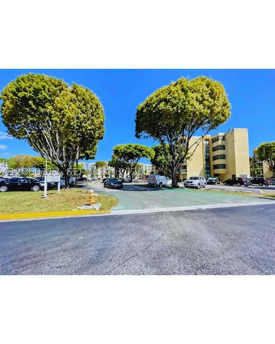 11750 SW 18th St #208-1, Miami, FL 33175 - #2