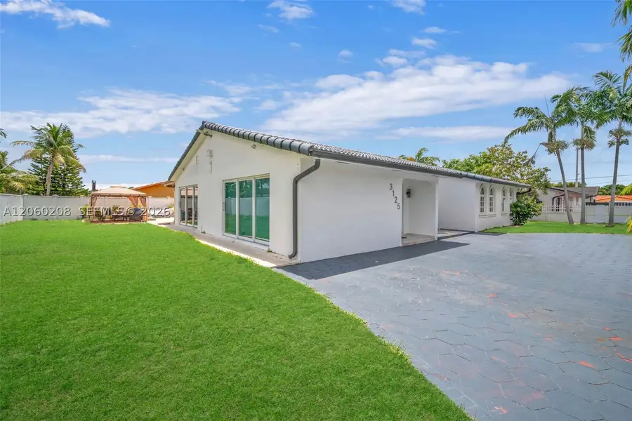 3125 SW 108th Ave, Miami, FL 33165 - #2