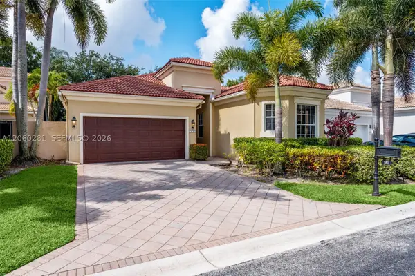 5821 Via De La Plata Cir, Delray Beach, FL 33484