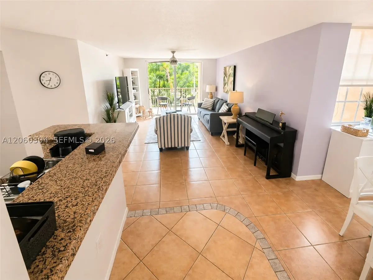 19801 E Country Club Dr #4307, Aventura, FL 33180 - #1