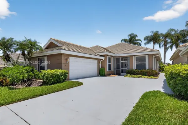 169 NW Bentley Cir, Port St Lucie, FL 34986